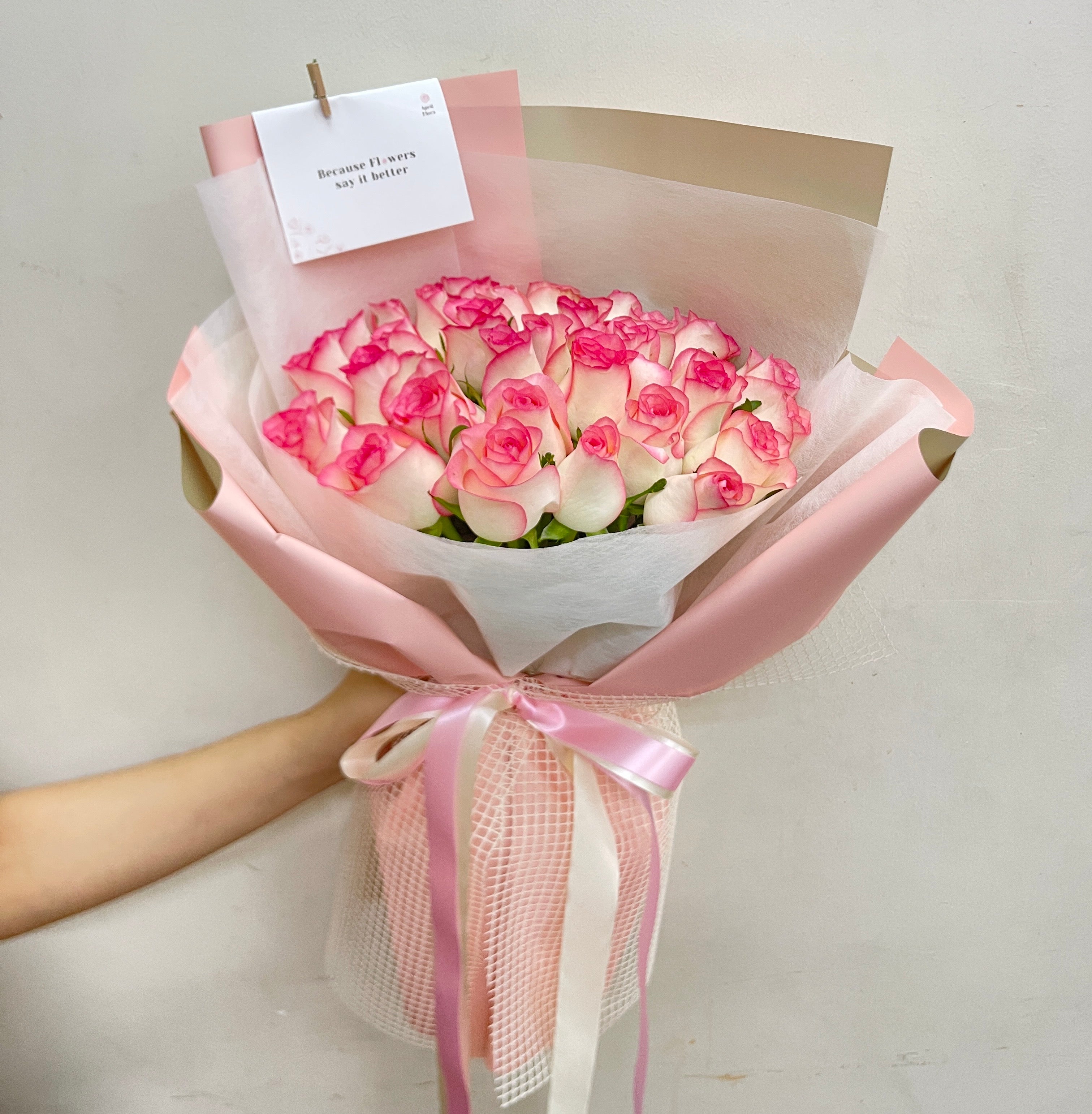 "Sweet Memories" Bouquet Of 30 Pink Roses