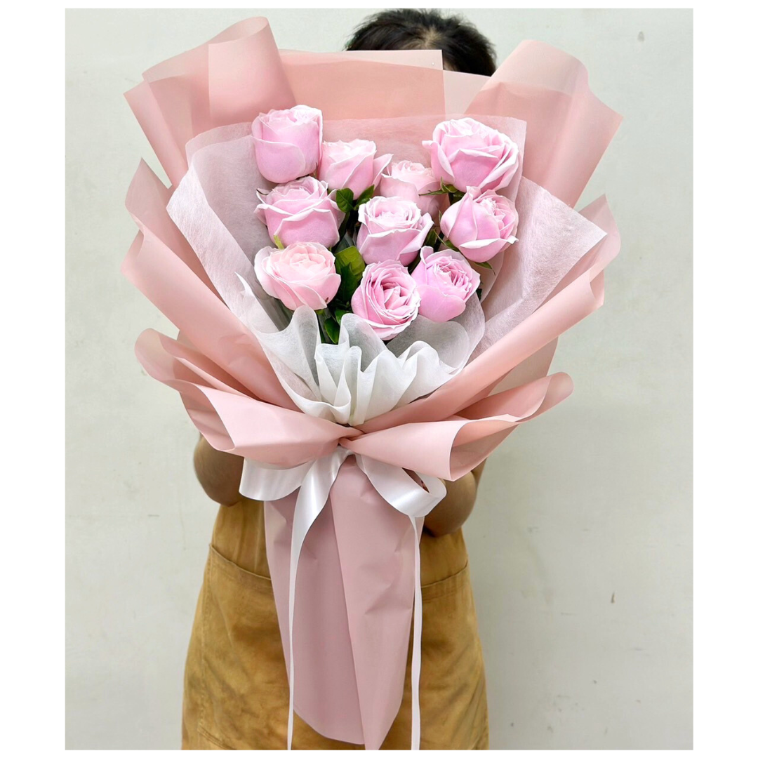 "Every Moment Matters" 10 Pink Roses - Valentine's collection