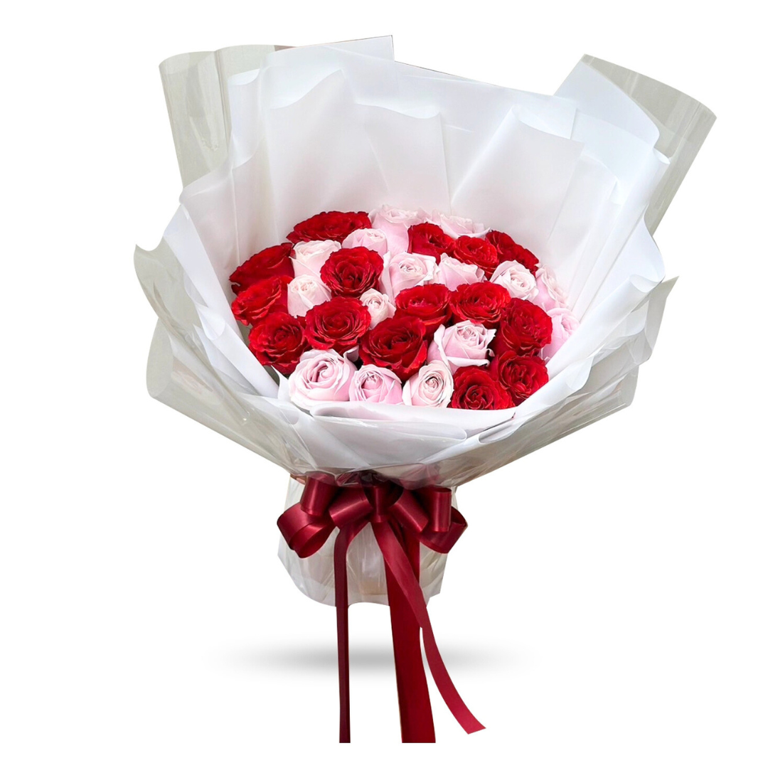 "Heart's melody" Large Bouquet Of 30 Roses - Valentine's collection