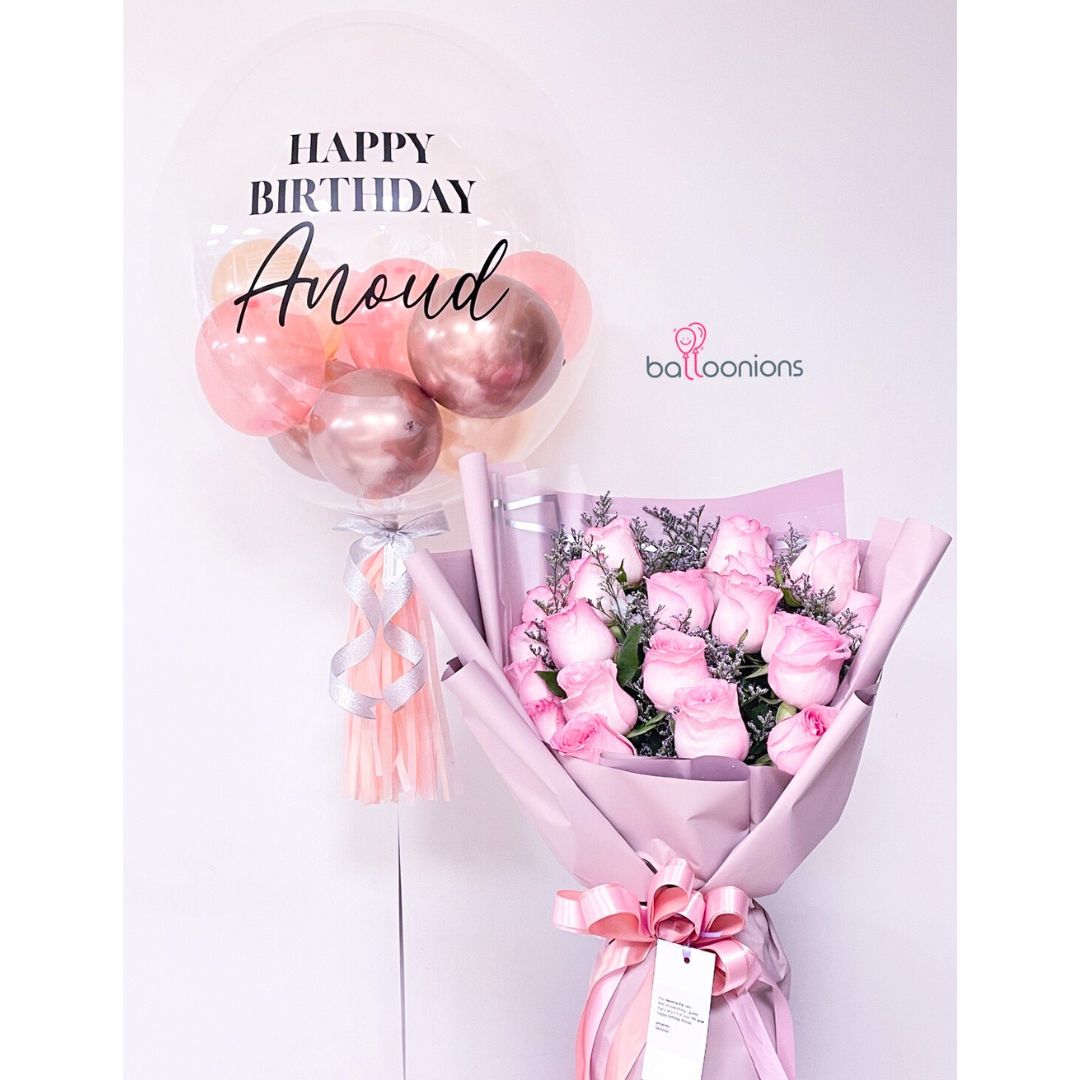 Bouquet Of 20 Roses With Transparent Balloon