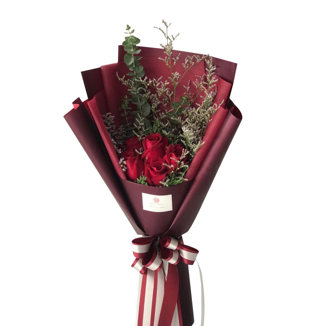 "Love Story" bouquet of 5 red roses - Phuket